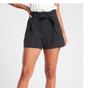 Athleta Skyline Shorts